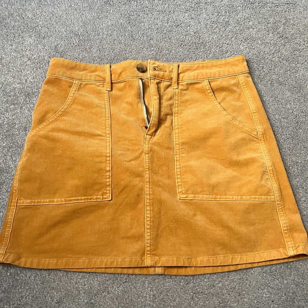 Yellow American eagle skirt